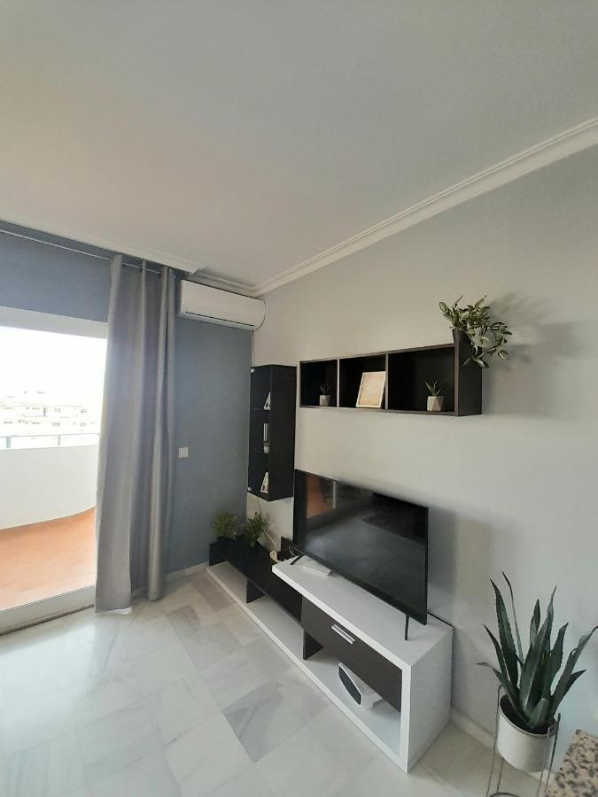 Nice Apartment Near The Beach Fuengirola Exterior foto