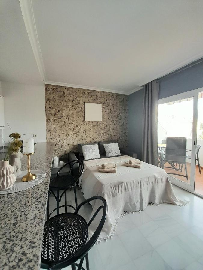 Nice Apartment Near The Beach Fuengirola Exterior foto