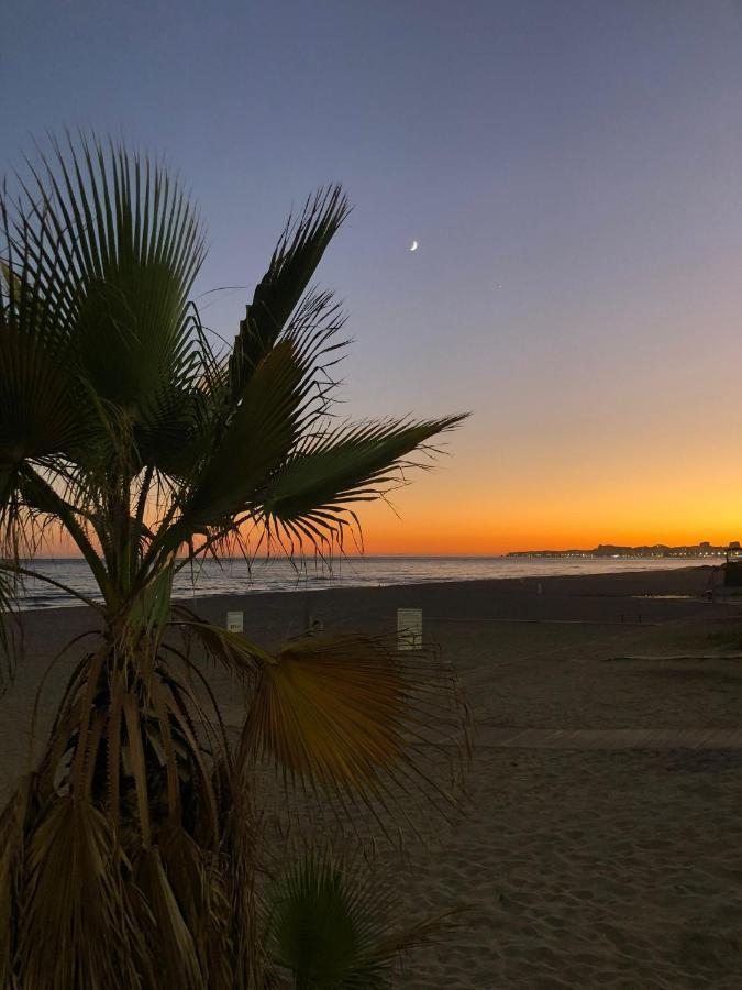 Nice Apartment Near The Beach Fuengirola Exterior foto
